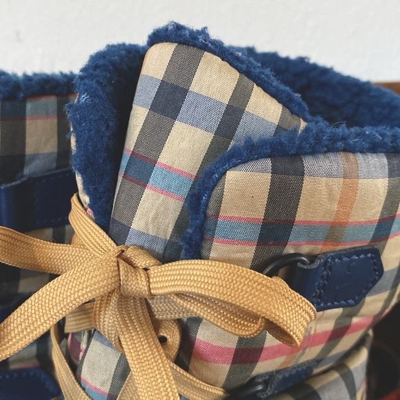 Vintage Sorel plaid boots! Great condition! - Picture 15 of 16